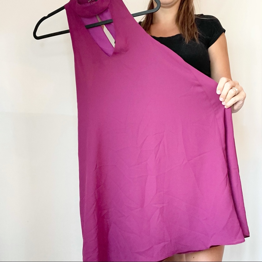 (NWT) Lulu’s Dress Purple size: Small Flowy